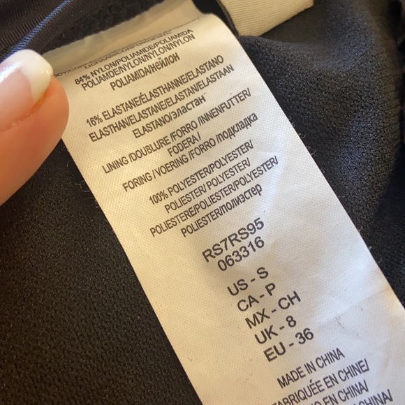 D4 Reaction By Kenneth Cole Halter Ruffle Bikini S - Picture 8 of 8